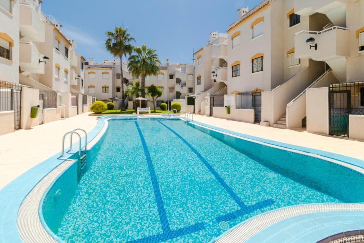 Punta Prima bungalow jardín privado Torrevieja Exterior foto