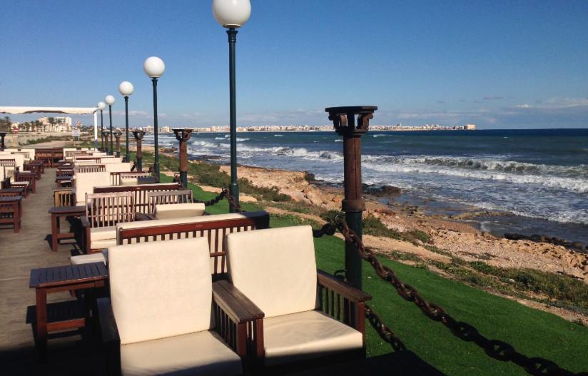 Punta Prima bungalow jardín privado Torrevieja Exterior foto