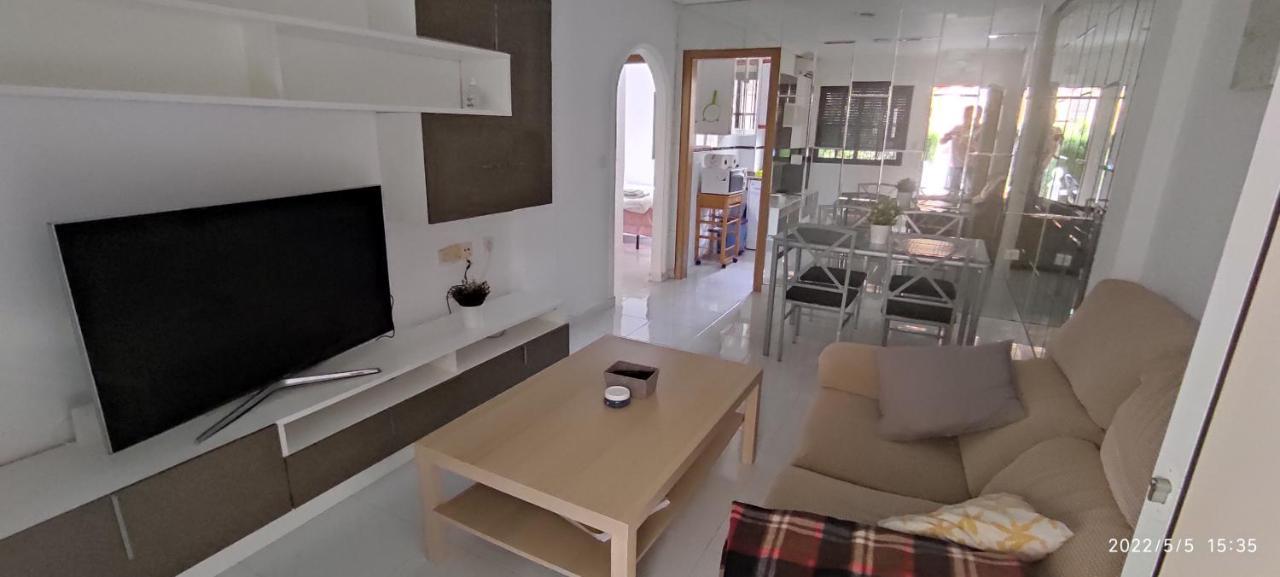 Punta Prima bungalow jardín privado Torrevieja Exterior foto